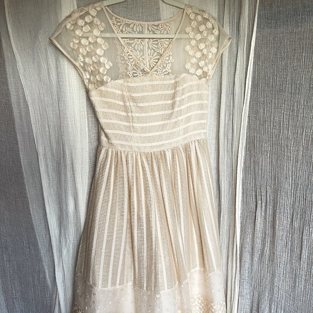 Anthropologie Moulinette Soeurs Embroidered Dress